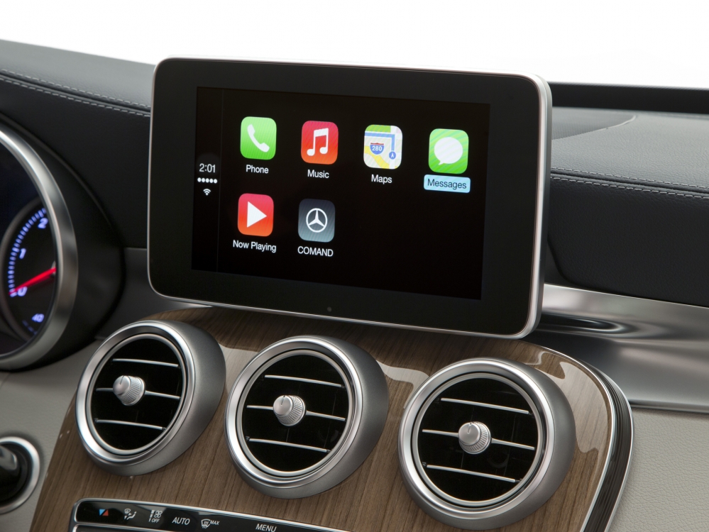 Mercedes CarPlay & AndroidAuto Retrofit Kit